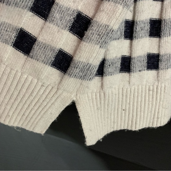 LOFT Plus Wool Blend Navy Gingham Sweater - Picture 4 of 7